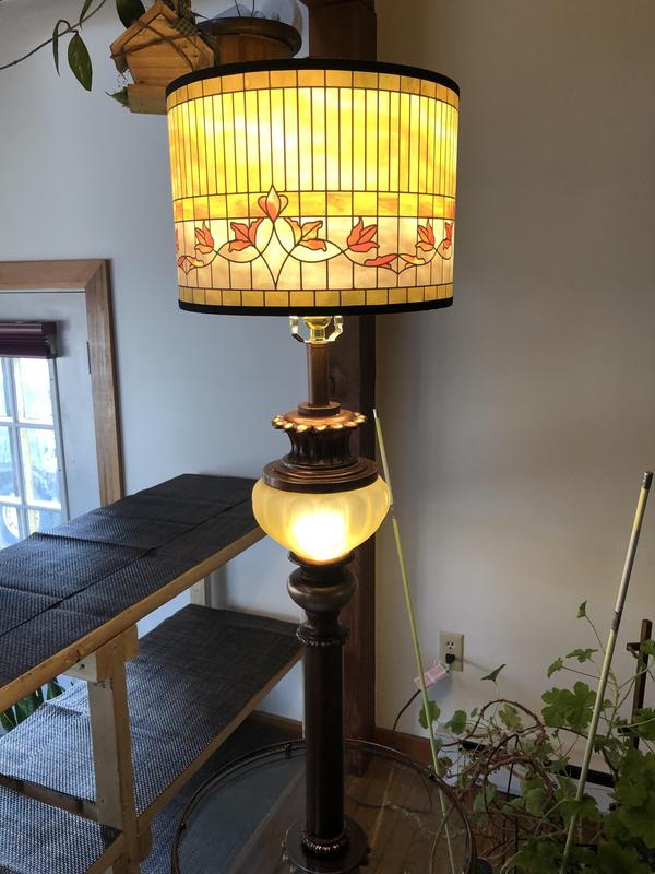 Makes it look like a Tiffany Lamp