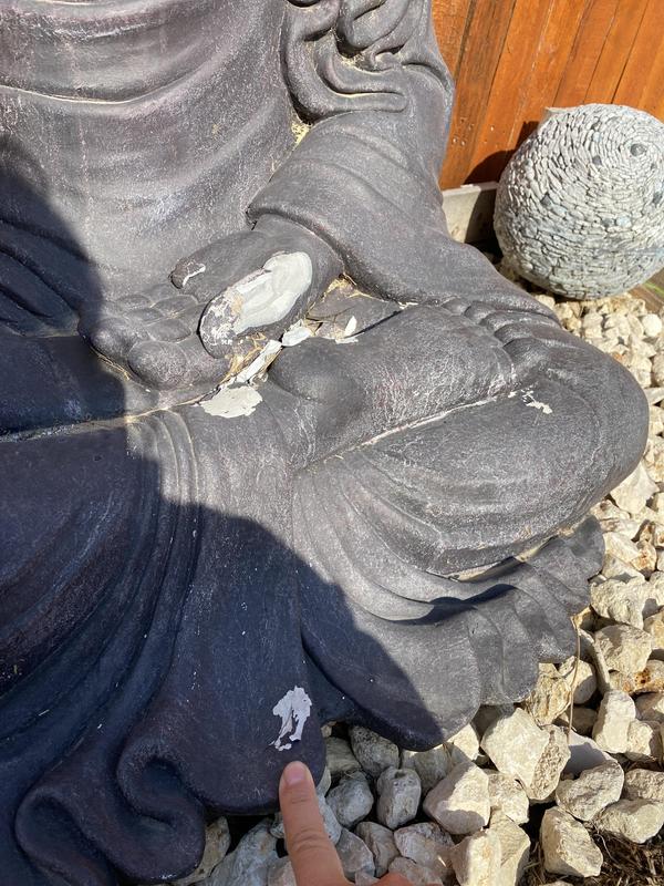 Paint/top layer is preling off