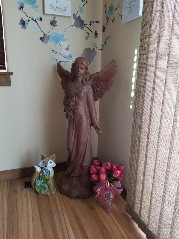 No matter how hard I try, the preview keeps showing the photo sideways.  I hope it turns out better!