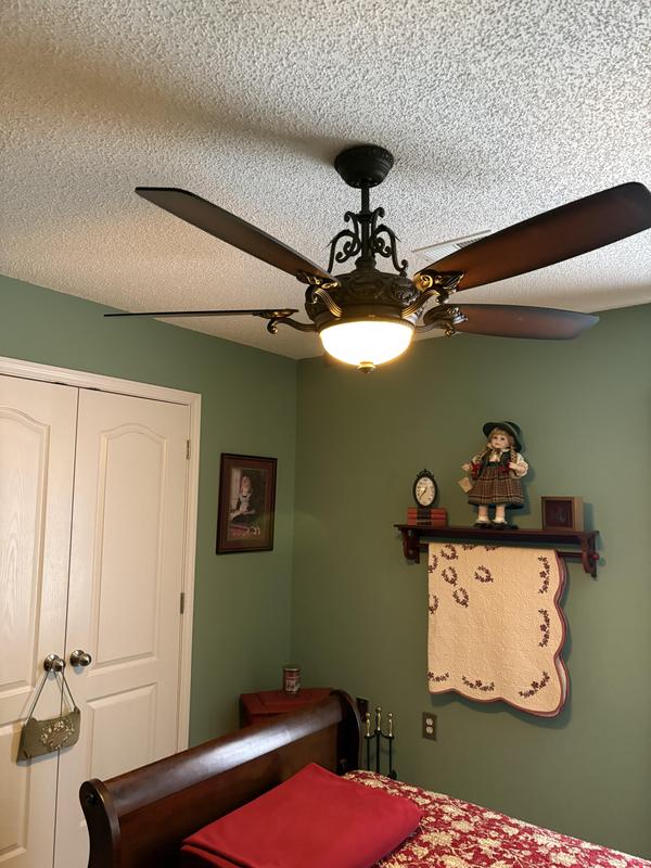 Lovely addition to guest room.