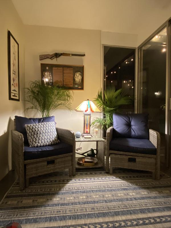 Fits right in. LOVE it!