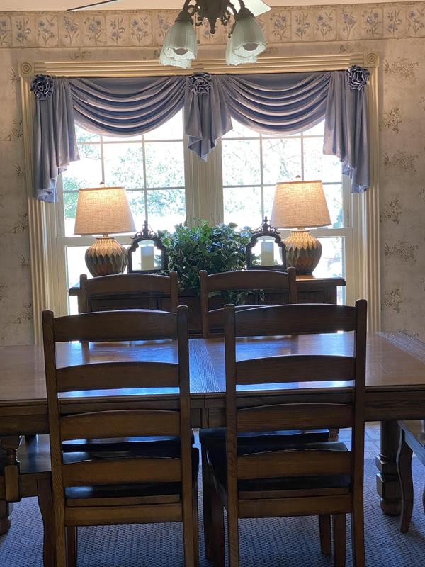 Customer carousel item 1.