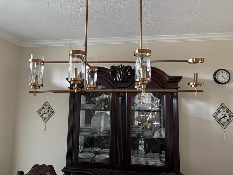 Customer carousel item 1.