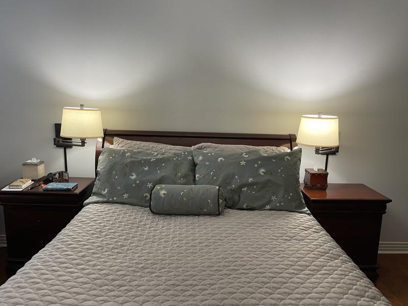 Perfect weight and design for my bedroom.