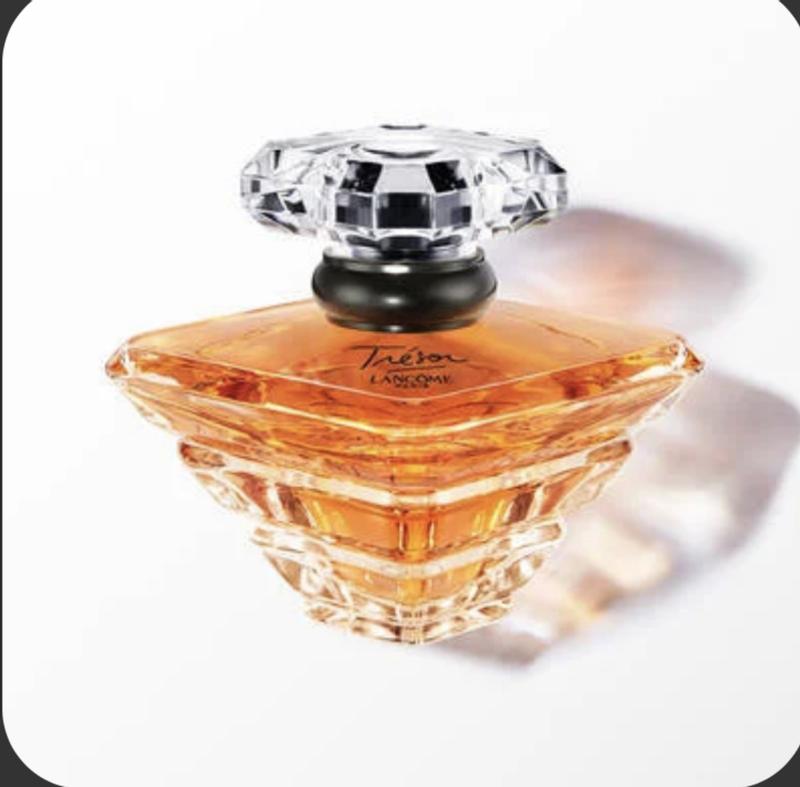 Popular Lancome Tresor Lumineuse