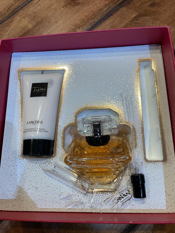 Lancôme 3-Pc. Trésor Eau de Parfum Moments Holiday Gift Set - Macy's