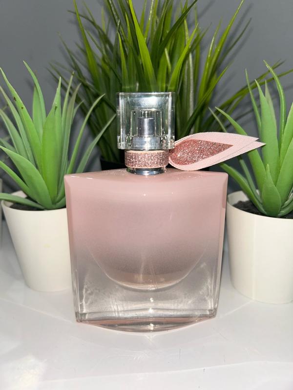 La vie est belle Vanille Nude Eau de Parfum, 1 oz., First at Macy's