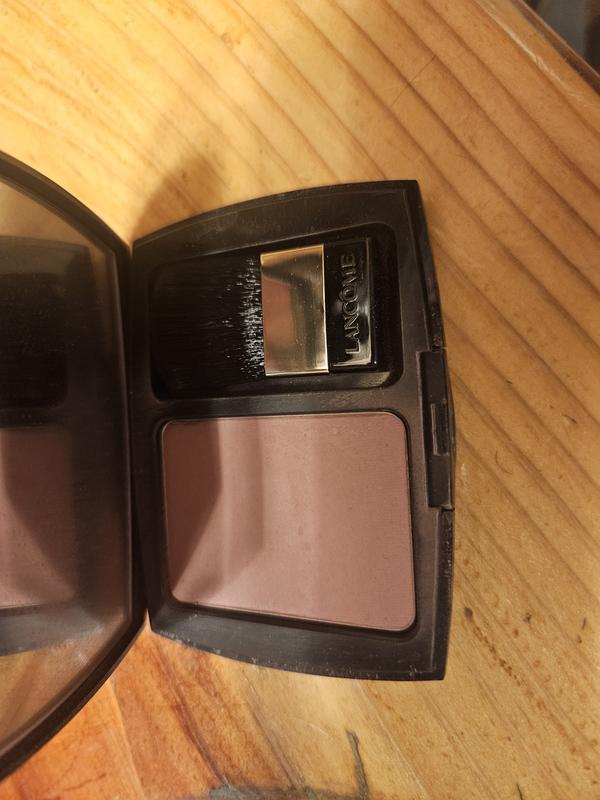 373 Aplum cheek color