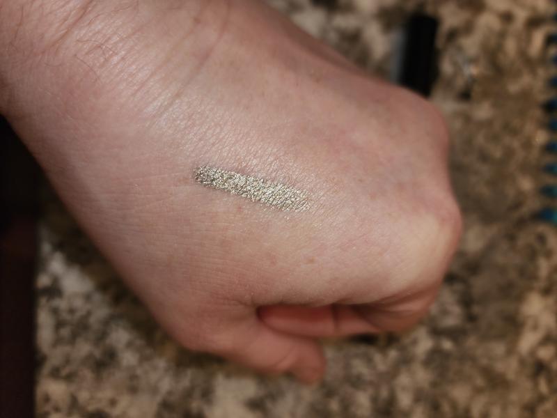 Color swatch, super shiny silver.