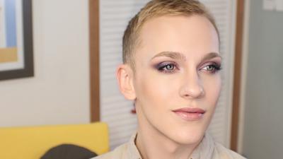 TIU Stick - 140, Le Duo - Ivoire, L'Absolue Rouge 250, Audacity In Paris Palette.