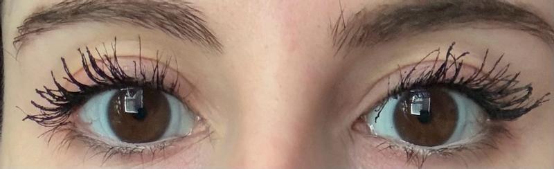 Customer photo for "Nice Mascara"