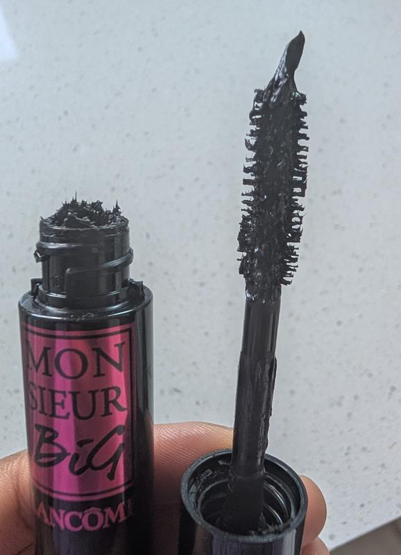 Horrible clumps, messes up the whole look