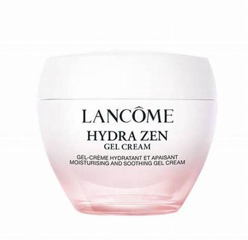 Cheap looking new plastic jar.  Terrible redesign