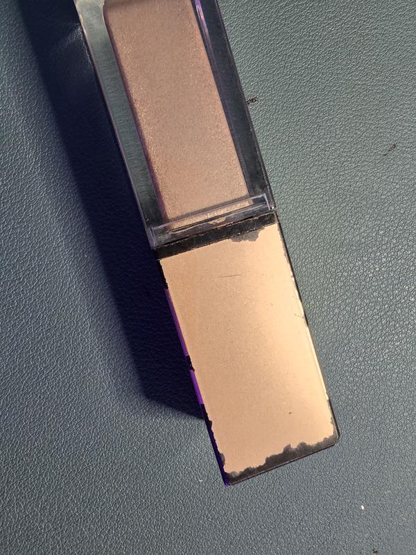 Flaking on applicator