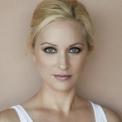 Dual Finish Highlighter