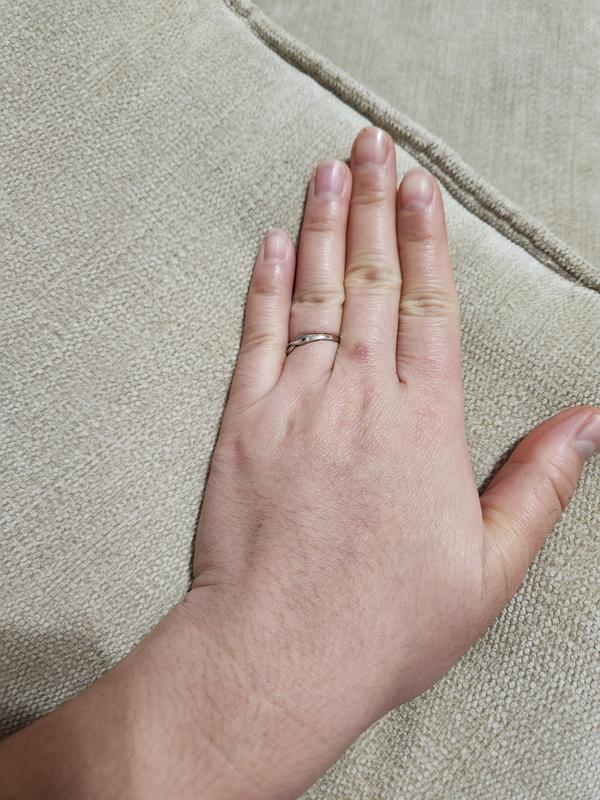 Customer photo for "Smell with my hand"