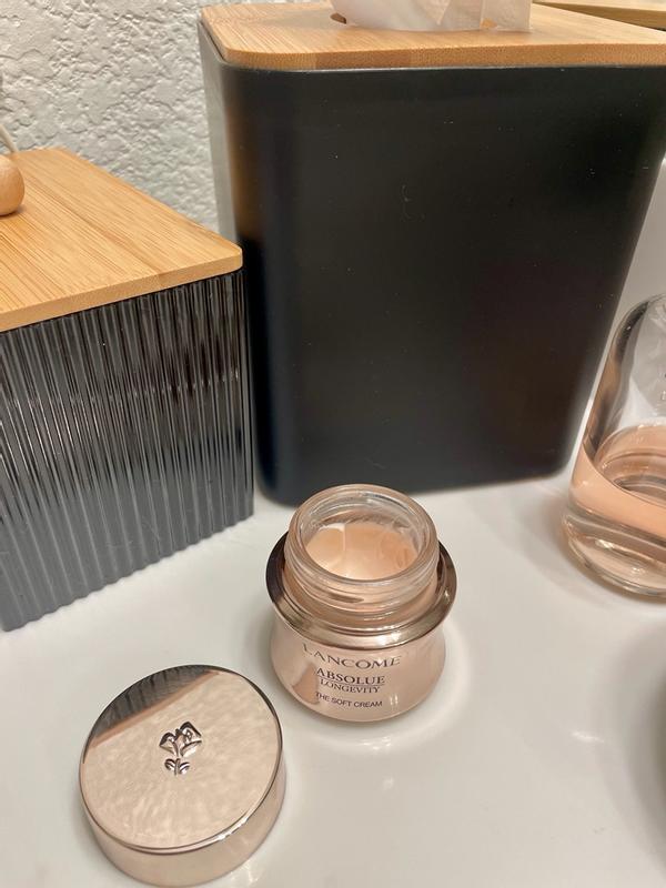 LANCOME ABSOLUE LONGEVITY フェイスクリーム 30ml NEW ABSOLUE LONGEVITY THE SOFT CREAM | By Lancôme - YouTube