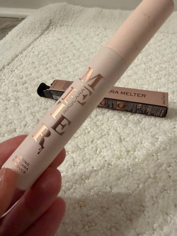 Customer photo for "I received this product in exchange for my honest review. I liked that I could let the product sit for a moment and then remove my mascara with less rubbing. It may work especially well with waterproof mascara. The only downside for me is that it leaves m"