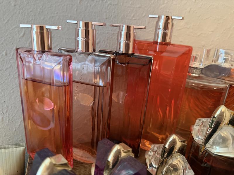 Review Thumbnail Image 1 385615936