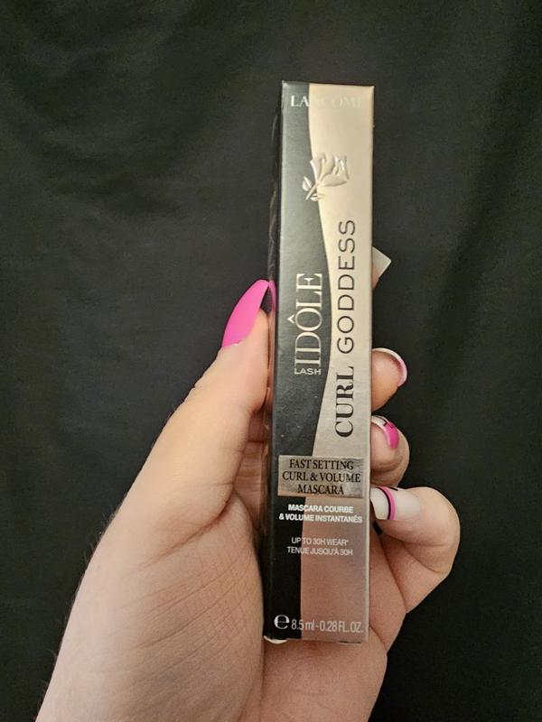 Customer carousel item 11.