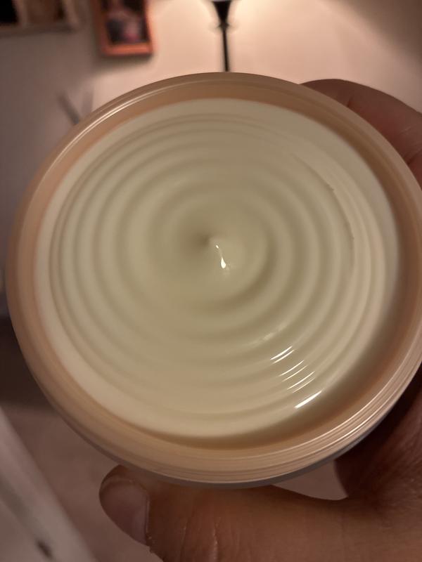 The packaging is kinda cheap plastic but the product is amazing so I guess it doesn’t really matter. I just thought for the price point it might be a nice glass jar or something