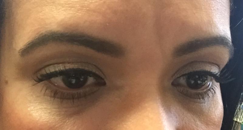 Attached brush blends the color perfectly