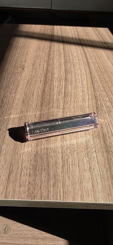 Customer photo for "Lipstick ia very good"