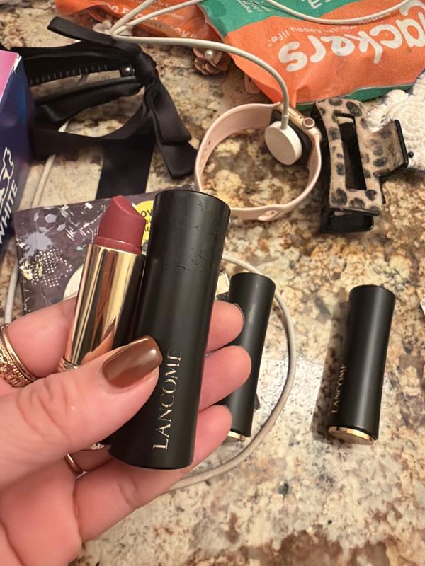 Customer carousel item 3.