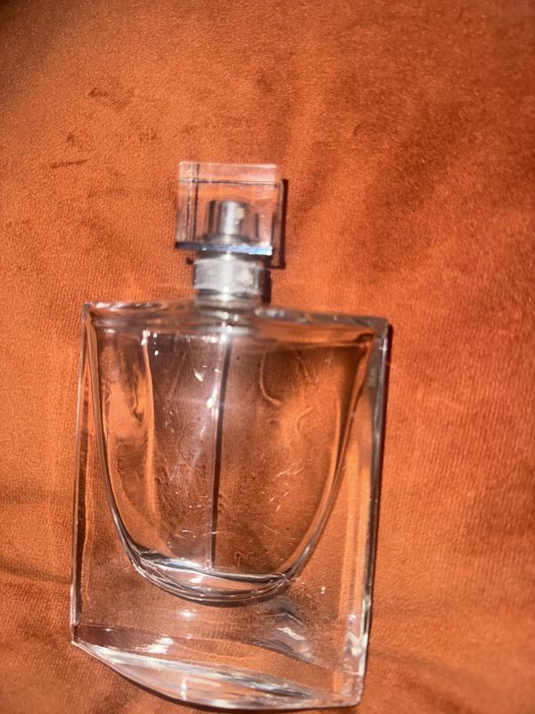 I need to buy another perfume. I just ran out. :(