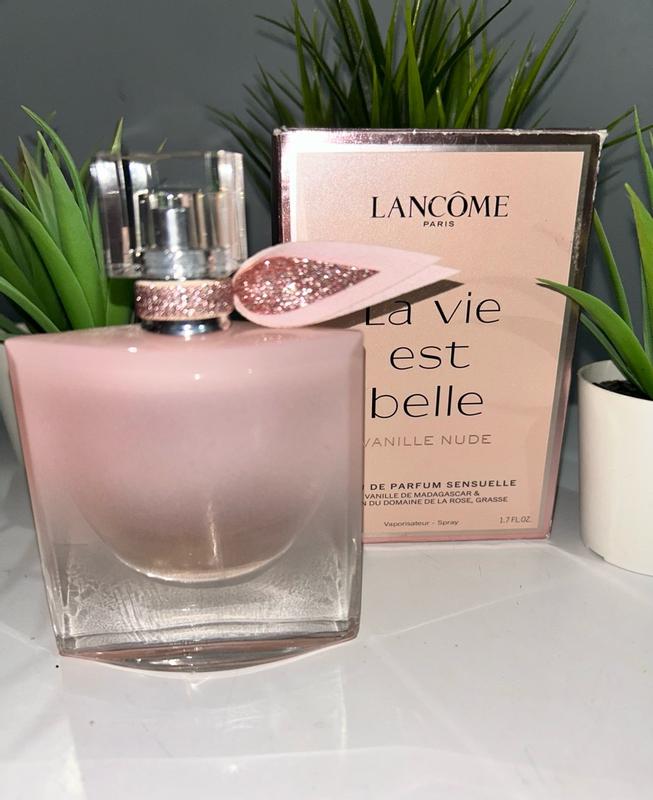 La vie est belle Vanille Nude Eau de Parfum, 1 oz., First at Macy's