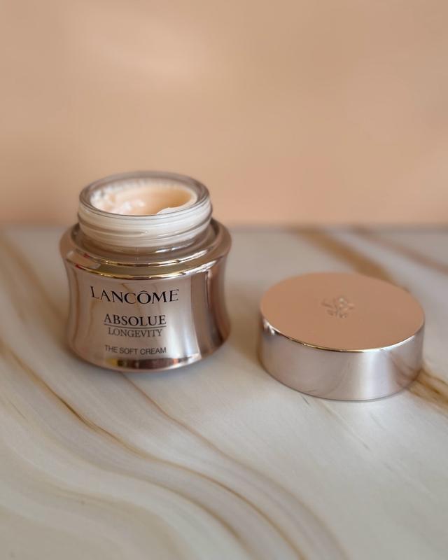 LANCOME ABSOLUE LONGEVITY ソフトクリーム 30ml アプソリュ ザ ソフトクリーム​|乳液＆クリーム|ランコム公式