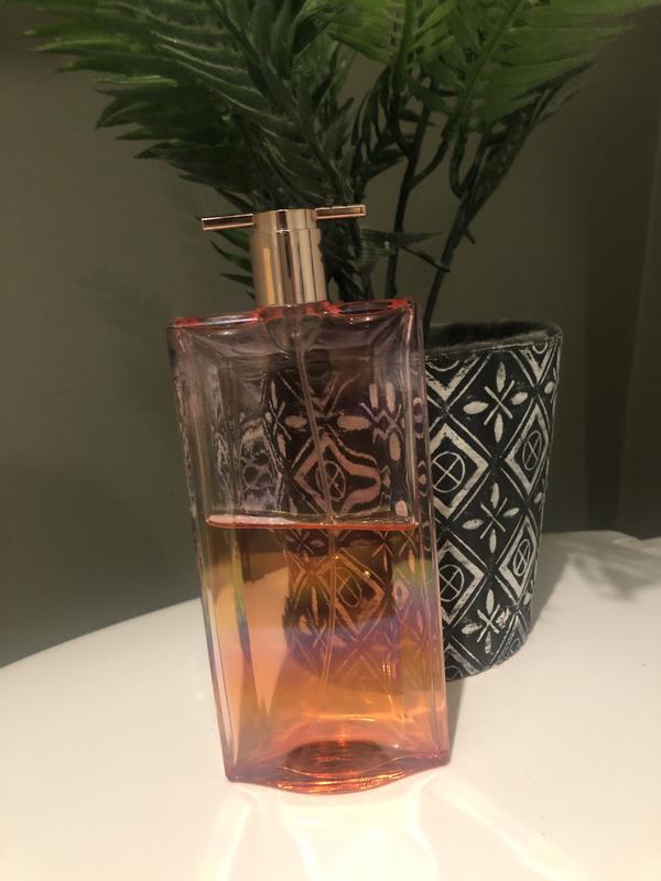 Customer carousel item 5.