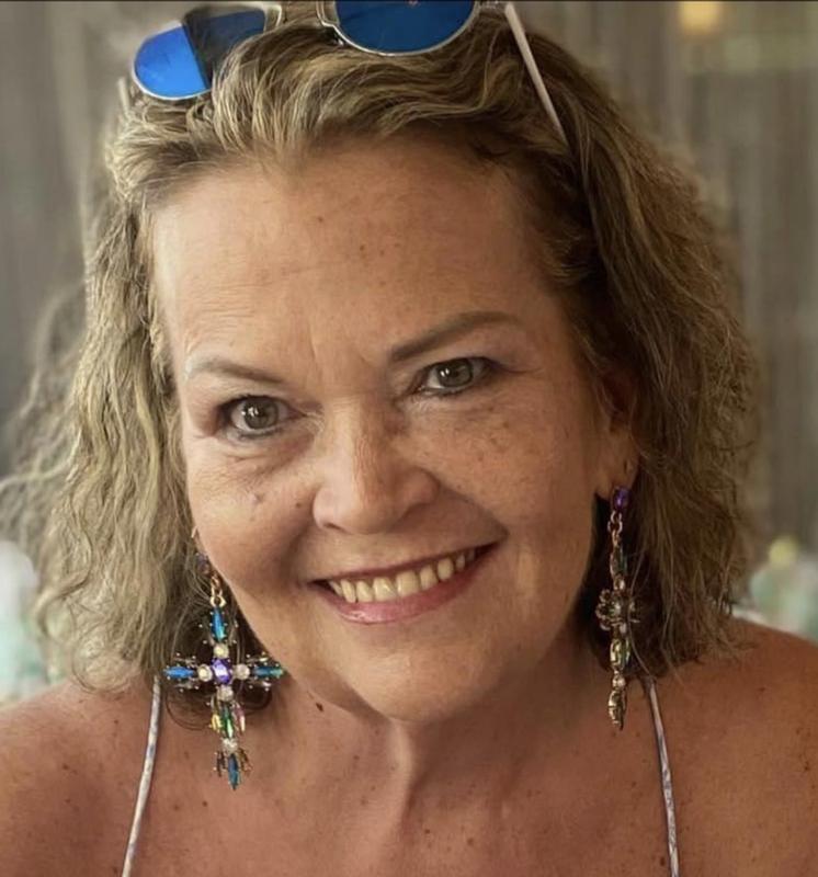 Thank you to my friend for this photo.