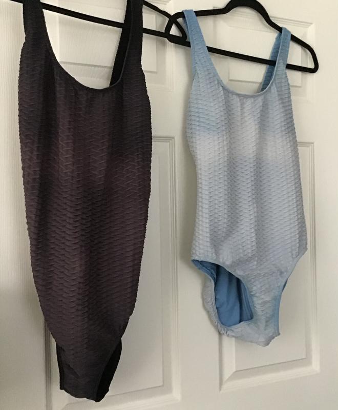 Review Thumbnail Image 0 385577750