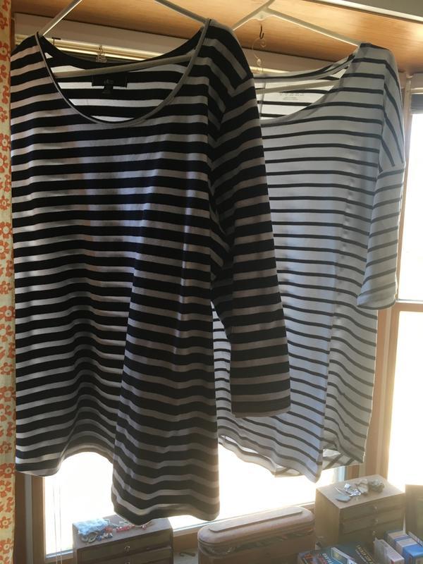 Shirt in front is an actual elbow length.