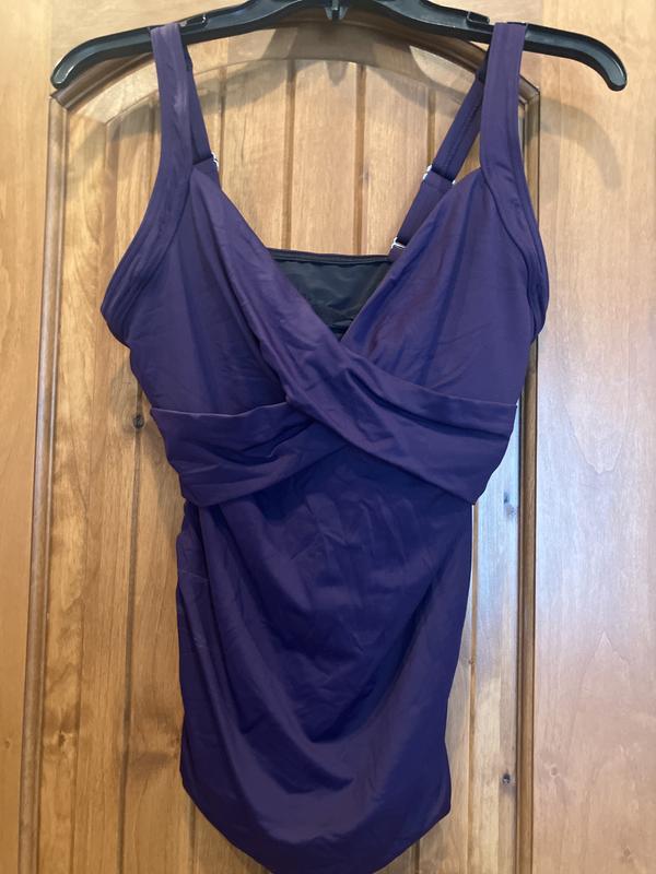 Customer photo for "Flattering & gorgeous colors"