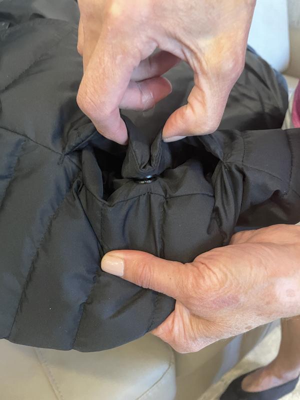 Great Vest, BAD POCKETS