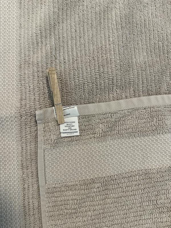 Review Thumbnail Image 0 385034387