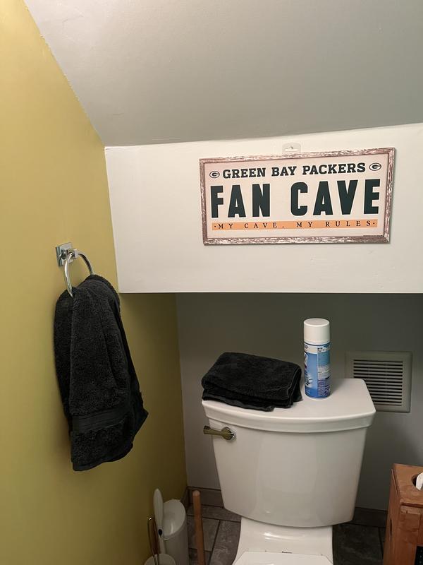 Green hand towel