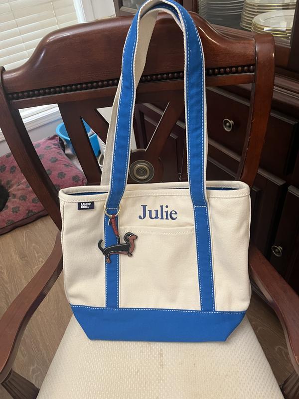 Customer carousel item 7.