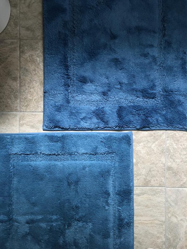 New Land's End Bathroom Mats - Same color description but different color lots