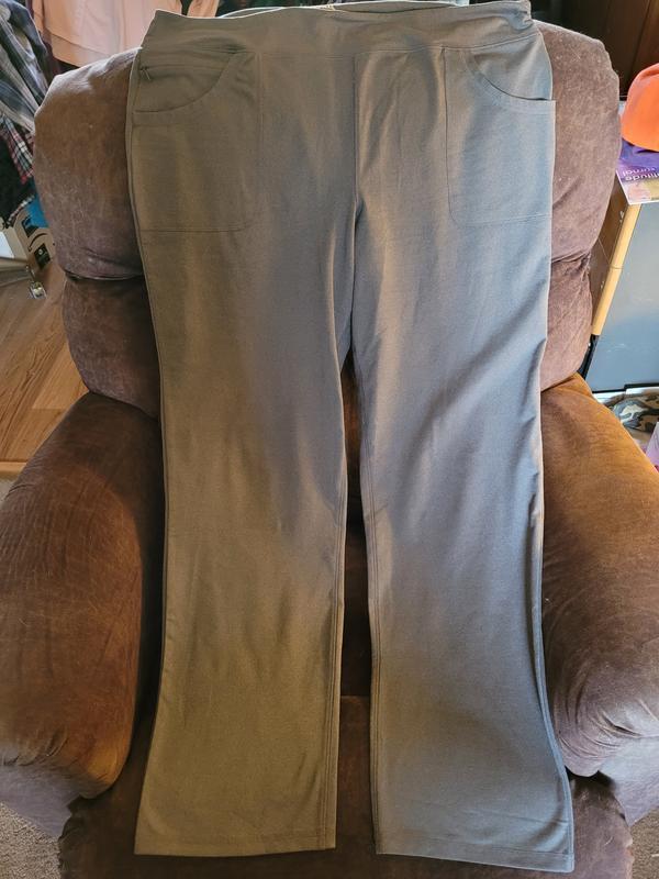 They move with you and don't wrinkle!