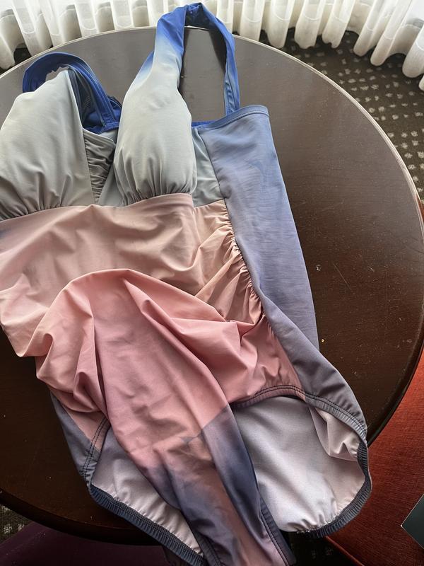 Blue/Navy Ombré color