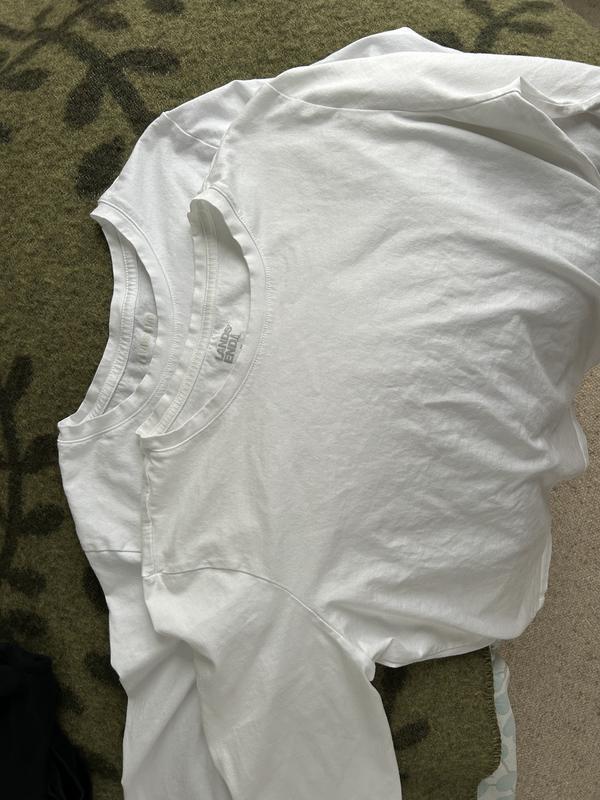 Thinner fabric & shoulders