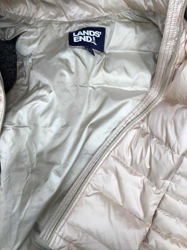 Lining and shell mismatched colors