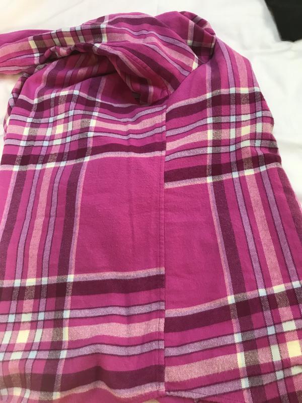 The plaid doesn’t match.