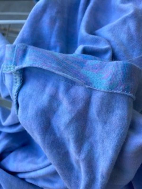 Stitching in hem only lasted through 4-5 wearings