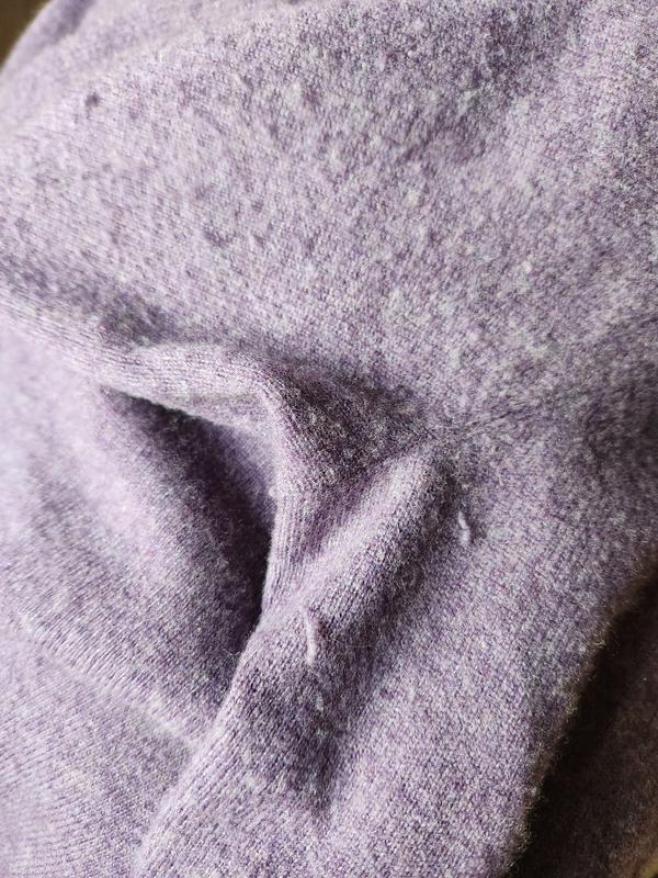 Sweater pilling
