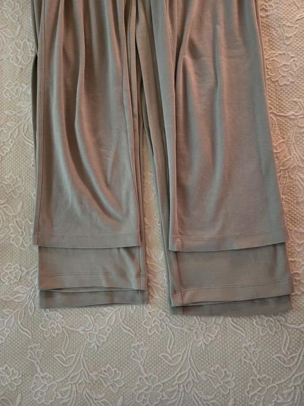 Two bottom pair are the new pairs - LOOK how much longer!  Crap!