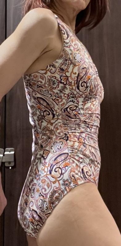 Plenty of side and leg coverage